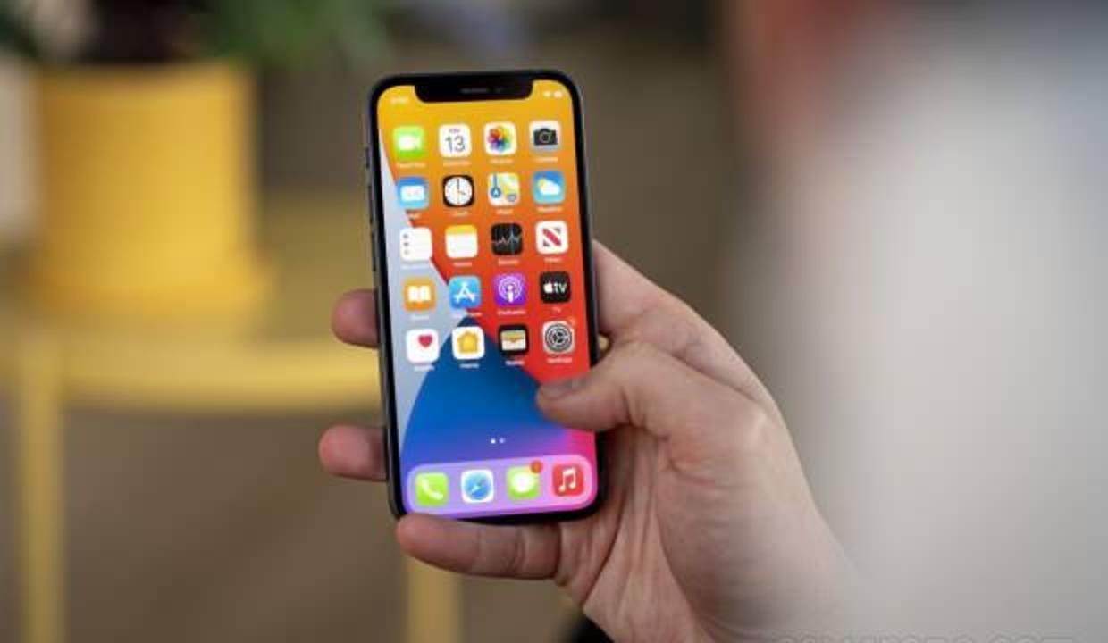 Samsung'dan iPhone 12 mini'li indirim kampanyası
