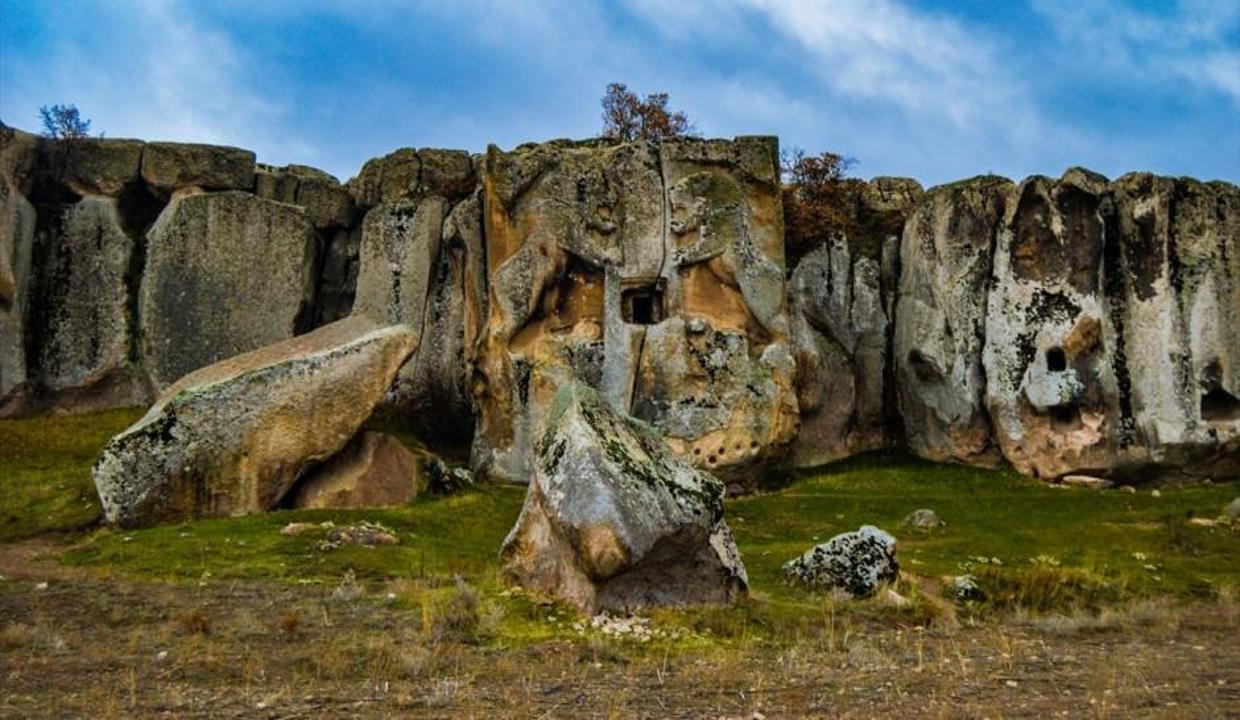 Frig Vadisi'nin kalbi: 3 bin yıllık Ayazini köyü