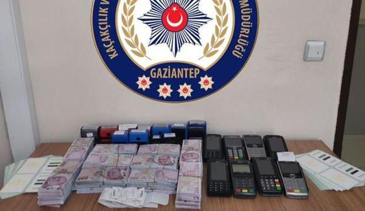 Gaziantep'te bir matbaada sahte 918 bin lira ele geçirildi