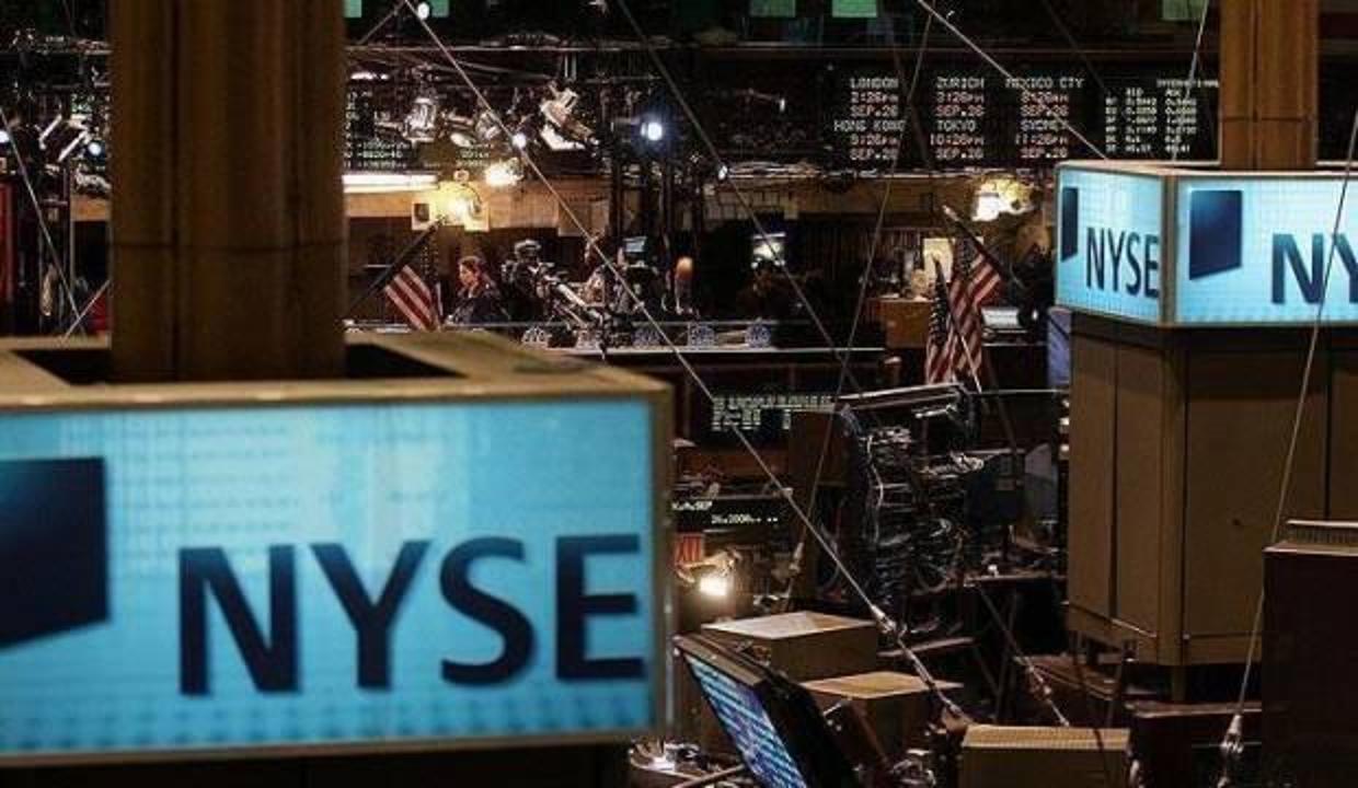 New York borsası yatay seyirle açıldı