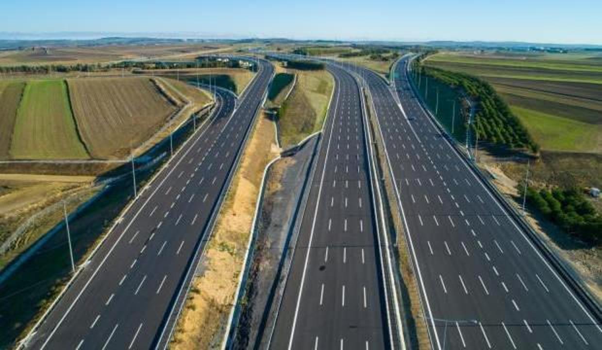 Bölünmüş yollarda trafik kazaları yüzde 70 azaldı
