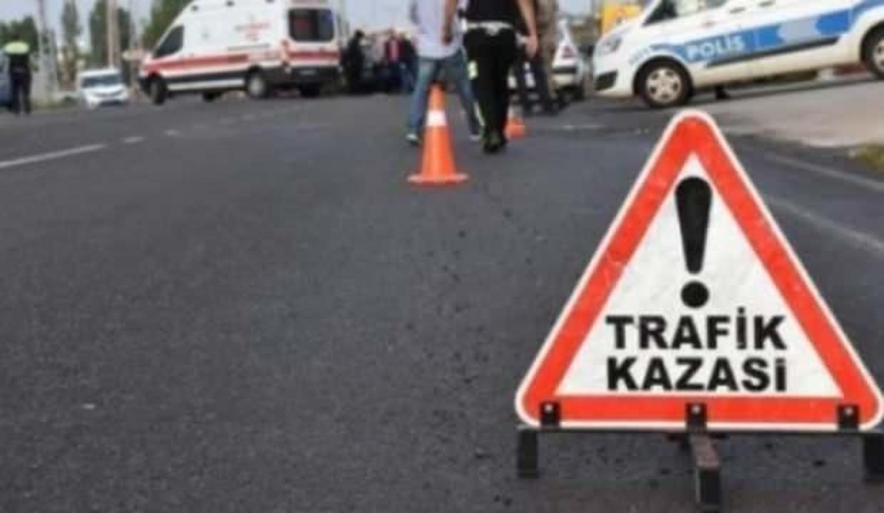 Feci kaza: Otomobil uçuruma devrildi