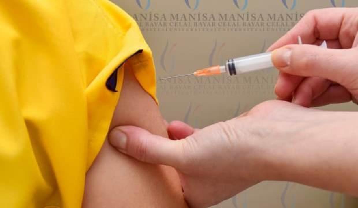 'CoronaVac' aşısıyla ilgili önemli yan etki açıklamaları!