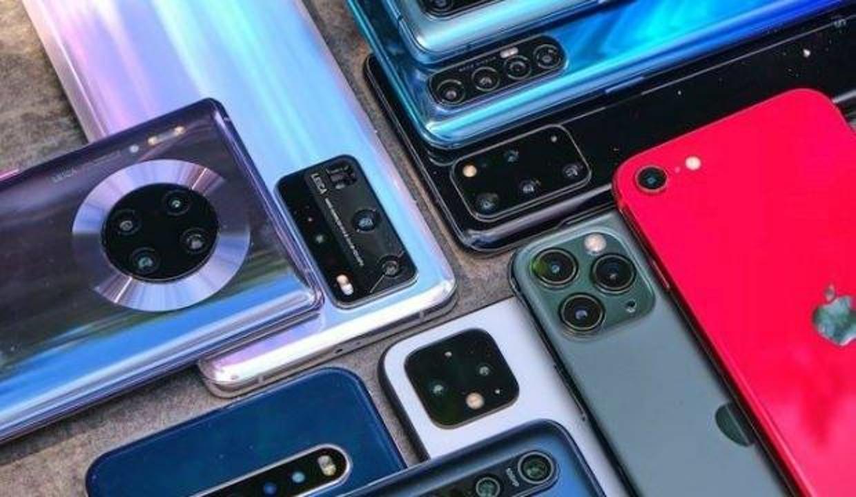 Samsung'u geride bırakan Apple zirveye çıktı