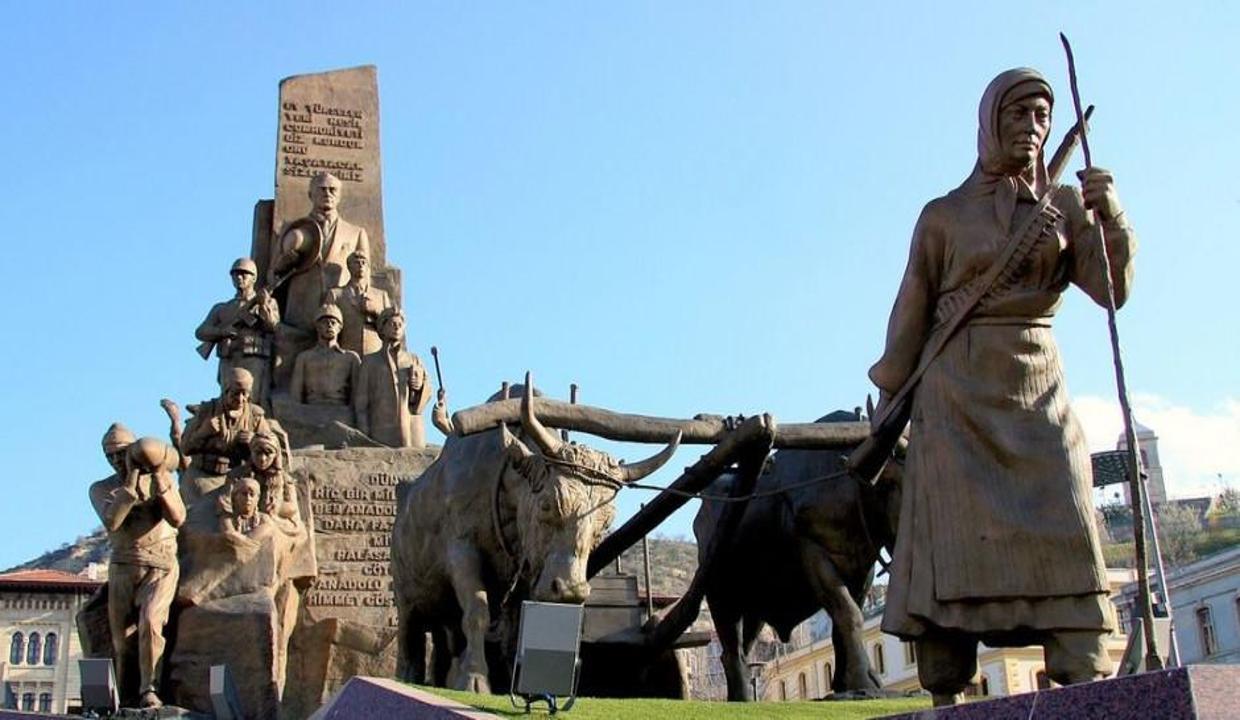 Türk kadınının kahramanlık timsali: Şerife Bacı