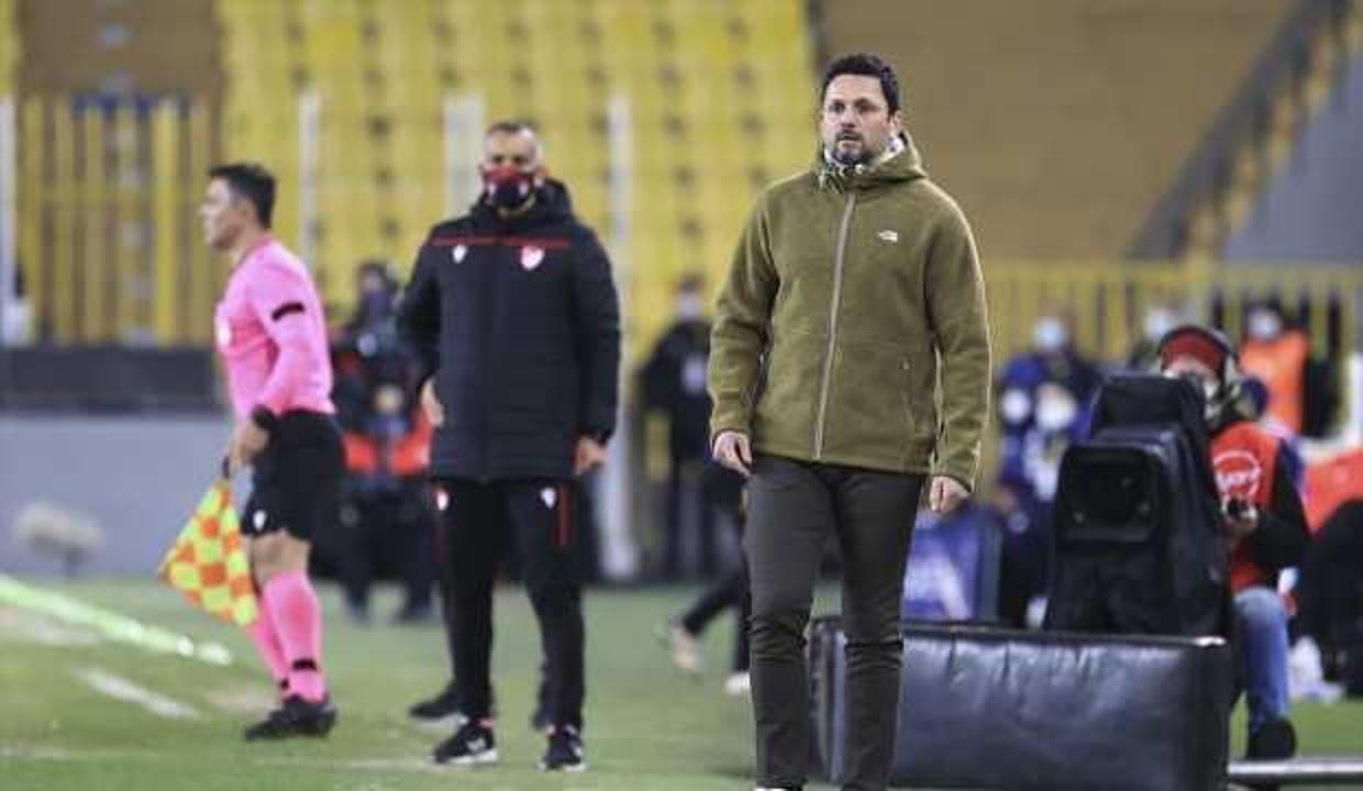 F.Bahçe, tartışmaların odağındaki Erol Bulut için kararını verdi!