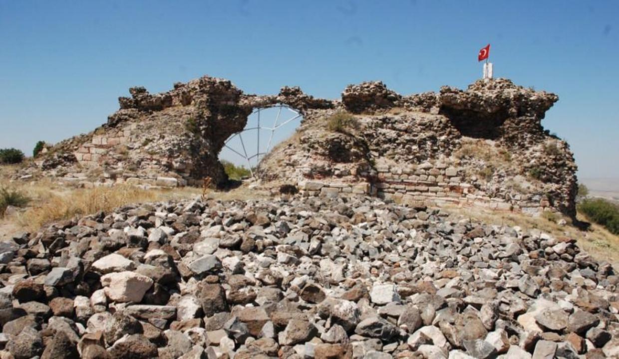 Osmanlı'nın fethettiği ilk kale: Karacahisar