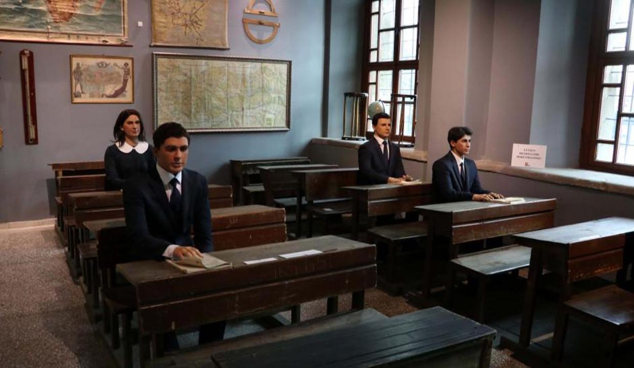 Milli mücadeledeki çocuk kahramanların "Taş Mektep"i