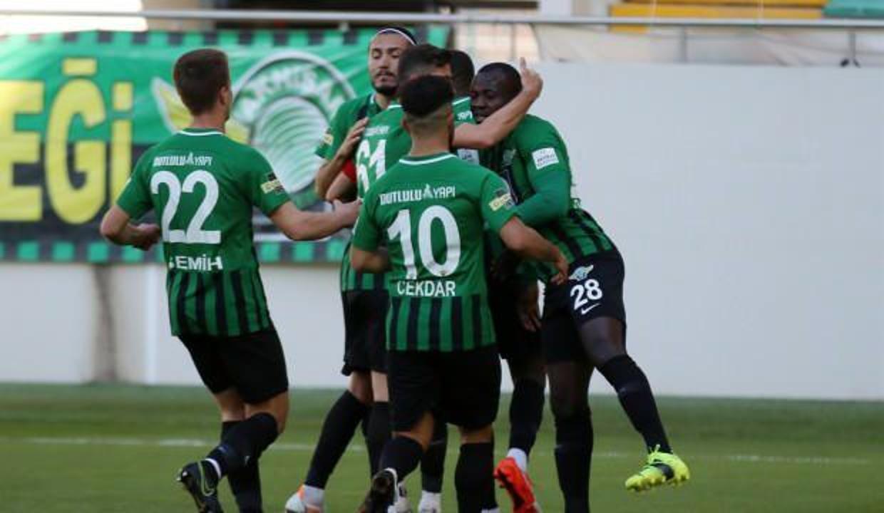Akhisarspor, Eskişehir'i rahat geçti