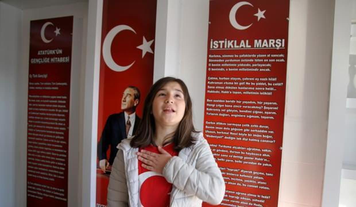 Manisa'da ortaokul öğrencisi İstiklal Marşı okuma yarışmasında ikinci oldu! Ama ödülü almadı...