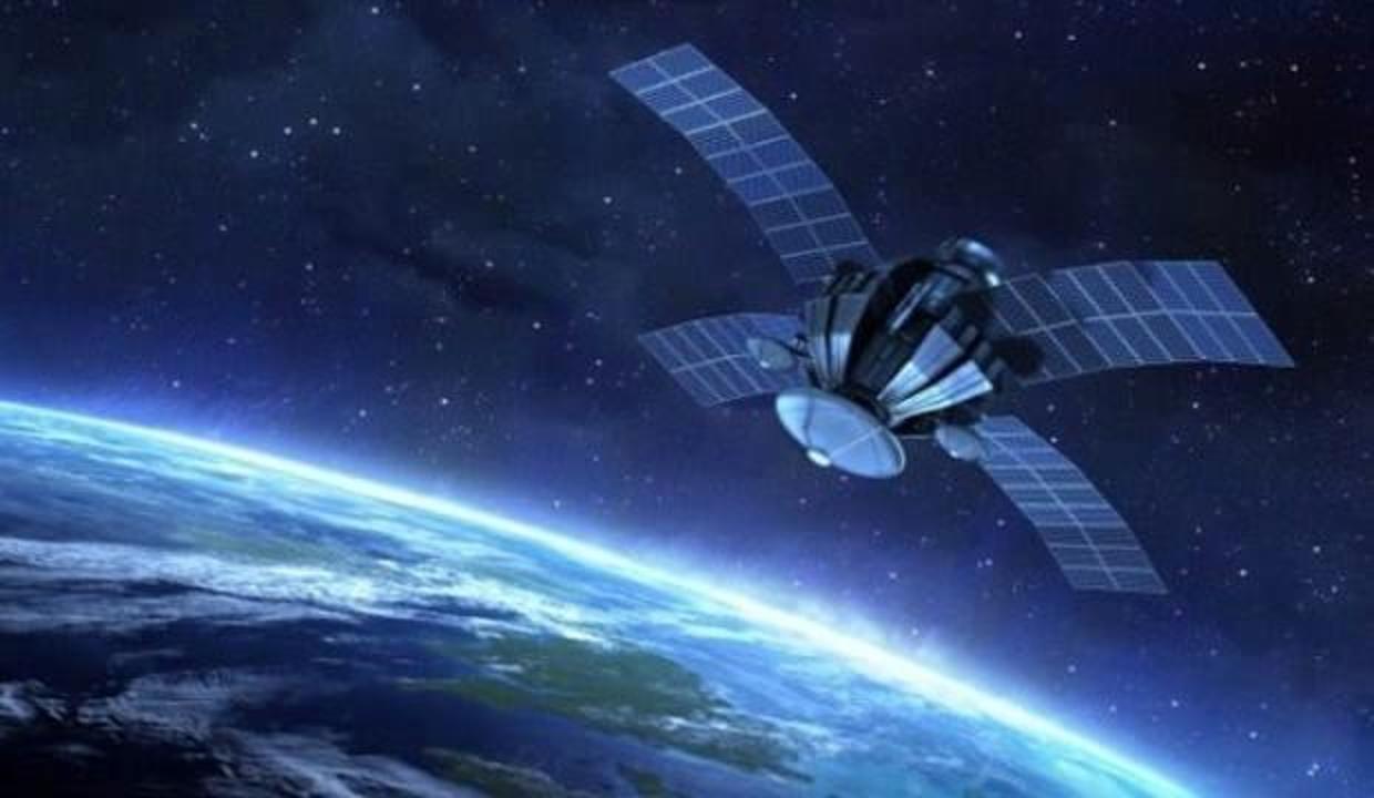 Fransa da uzayda ilk tatbikatına başladı
