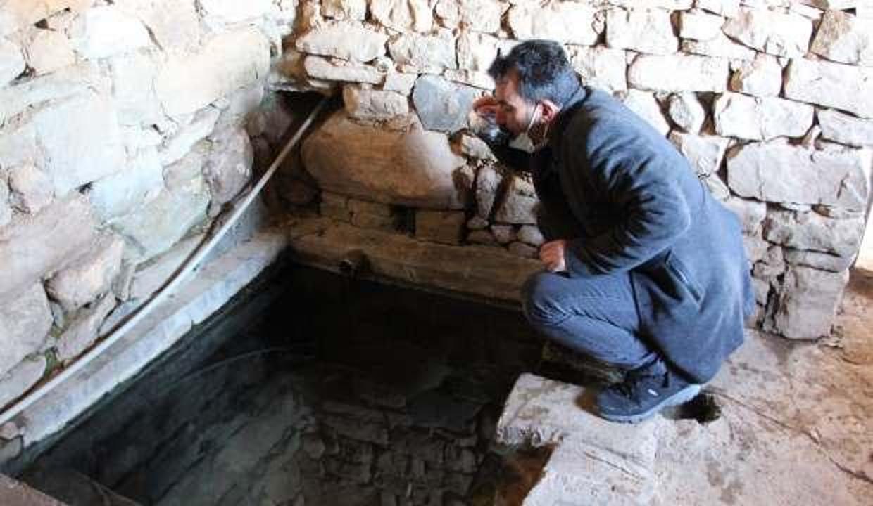 Siirt'te bulunan bu suyun şifalı olduğu, çamurunun da ağrılara iyi geldiği iddia ediliyor!