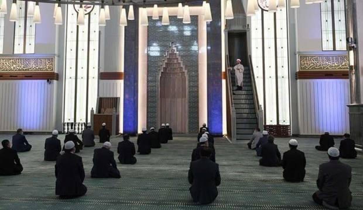 Türk Diyanet Vakıf-Sen uyardı: Cuma namazları yine yasaklanabilir!