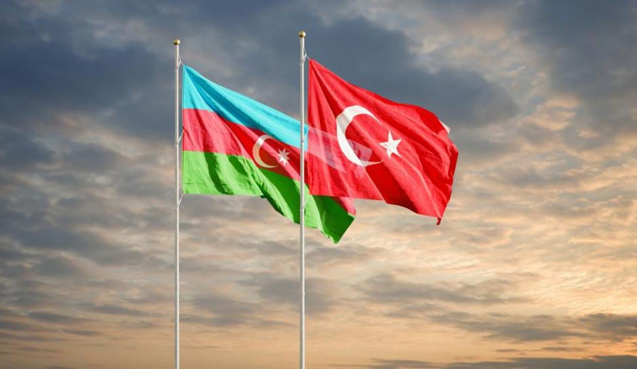 Türkiye- Azerbaycan kimlikle seyahat tarihi belli oldu!