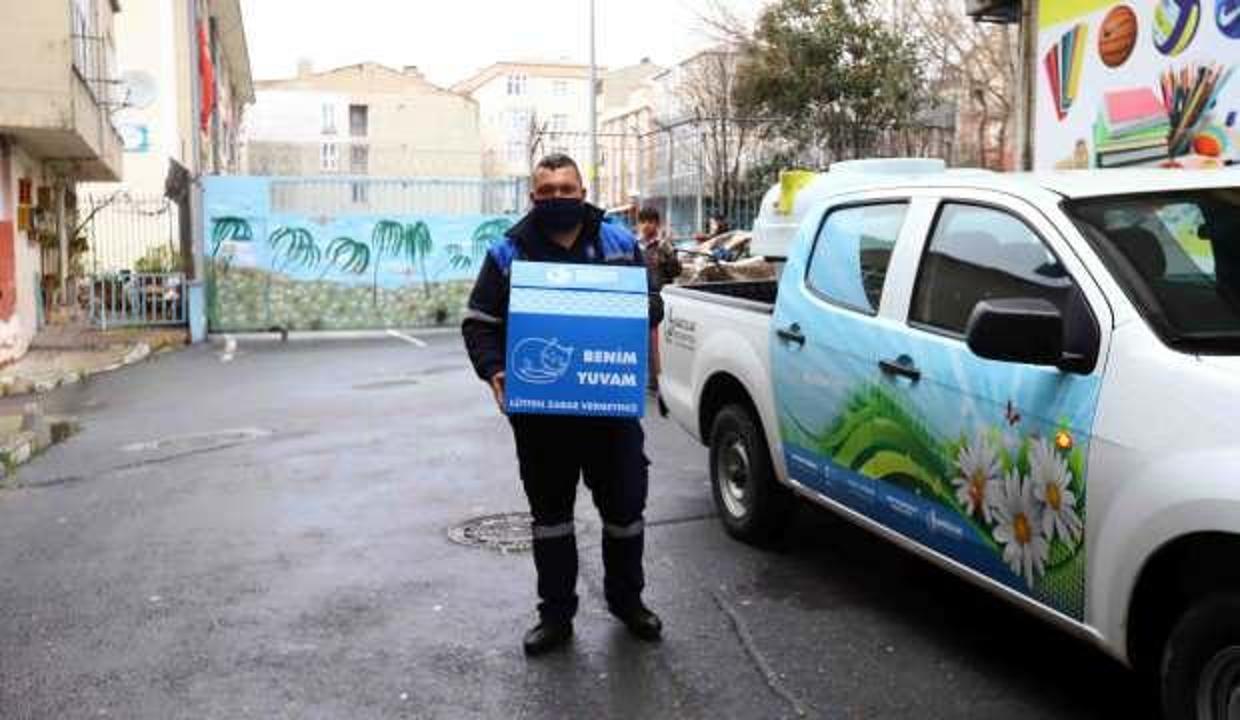 Bağcılar Belediyesi’nden çocuklara kedi evi sürprizi