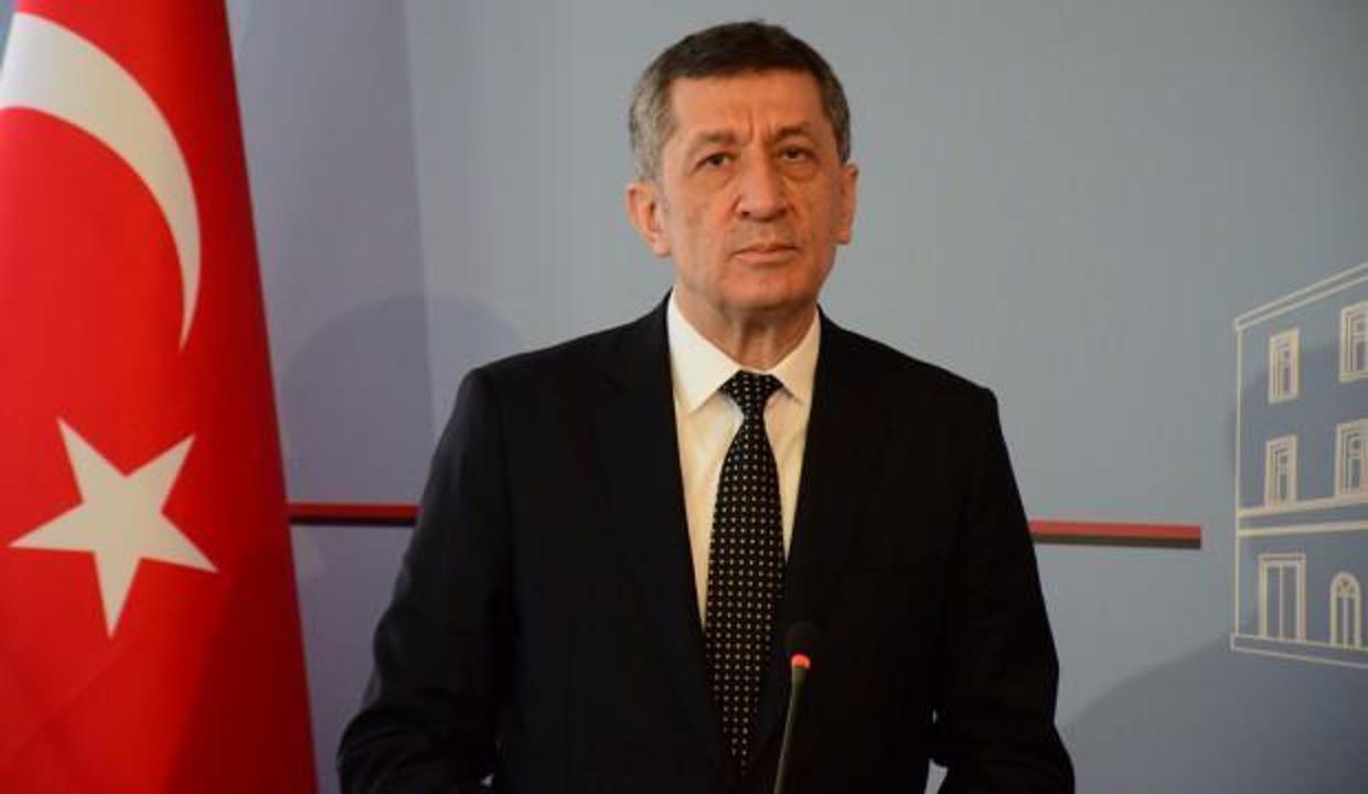 Milli Eğitim Bakanı Ziya Selçuk, iyi haberi duyurdu