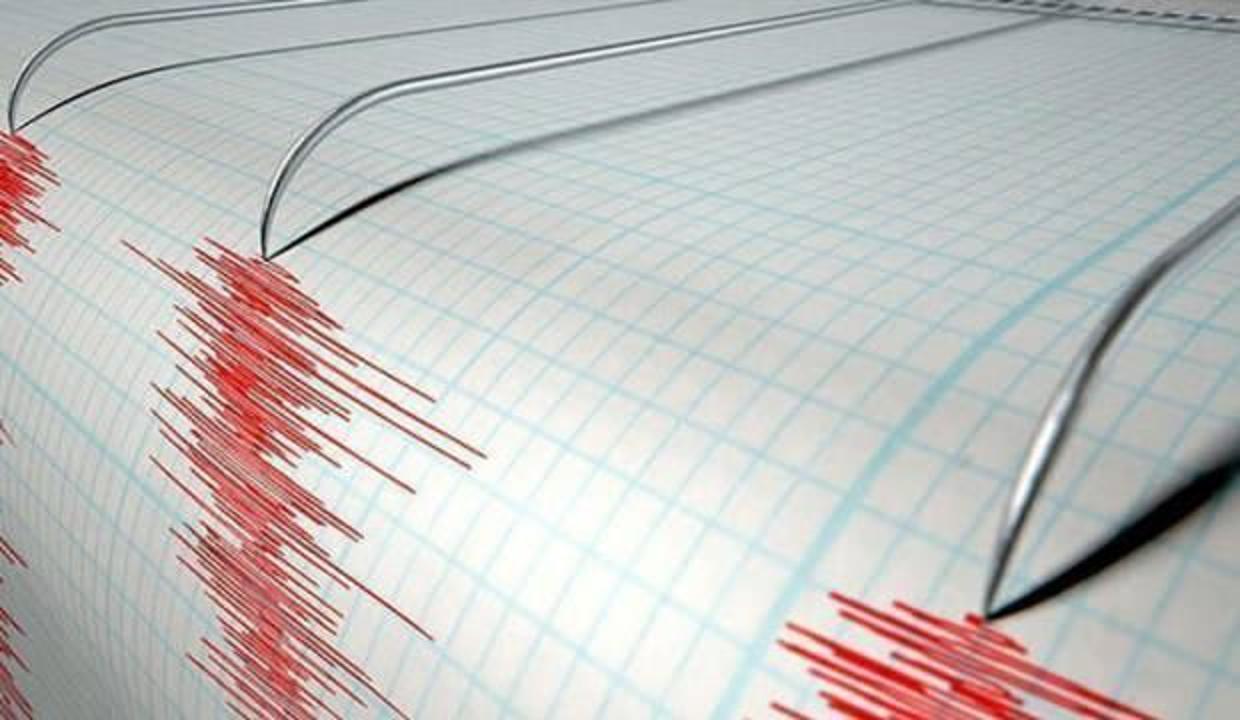 Ege Denizi açıklarında korkutan deprem!