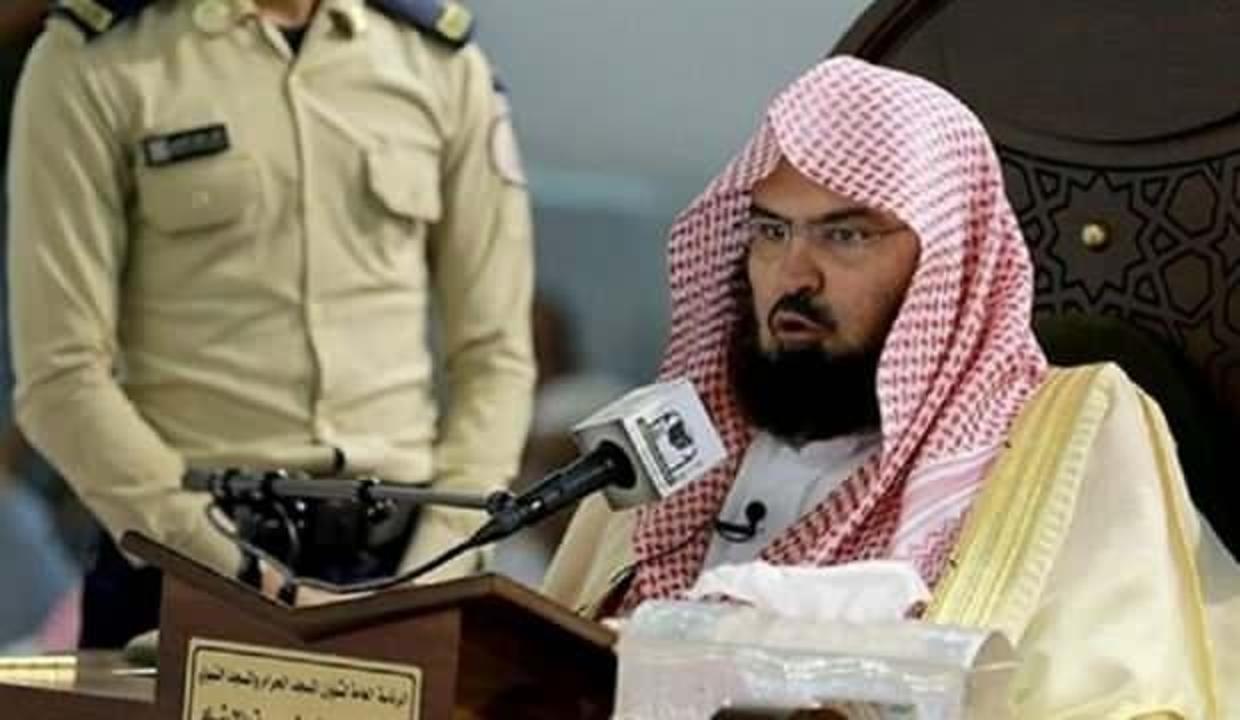 Kabe imami Sudeysi, Mescid'i Haram'da 'ırkçı aşırılık yanlısı' sloganlar atılmasını kınadı