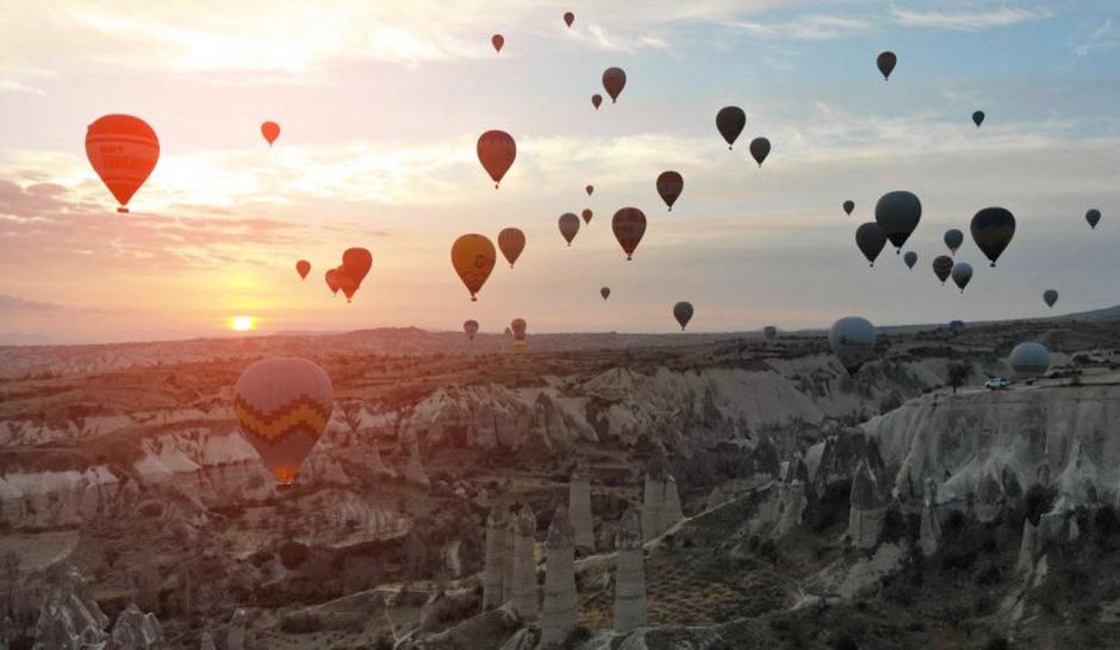 Kapadokya 3 ayda 200 bin turisti ağırladı