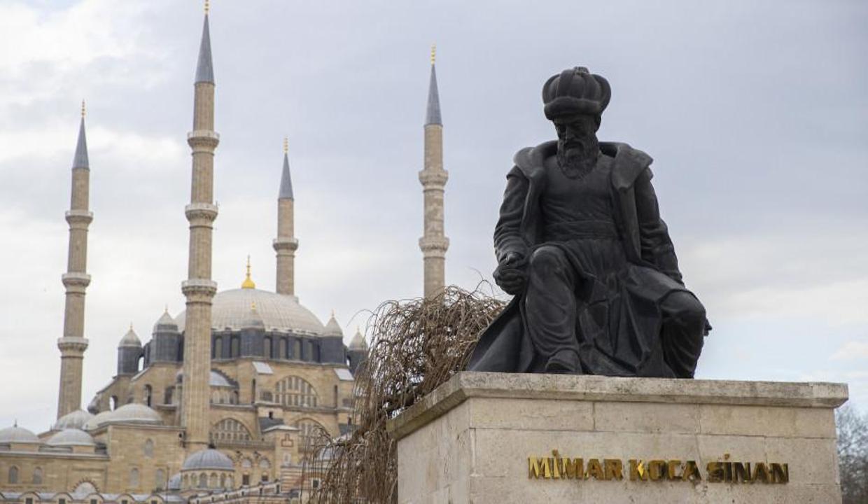 Osmanlı'nın muhteşem yüzyılını inşa eden Mimar Sinan'ın eserleri