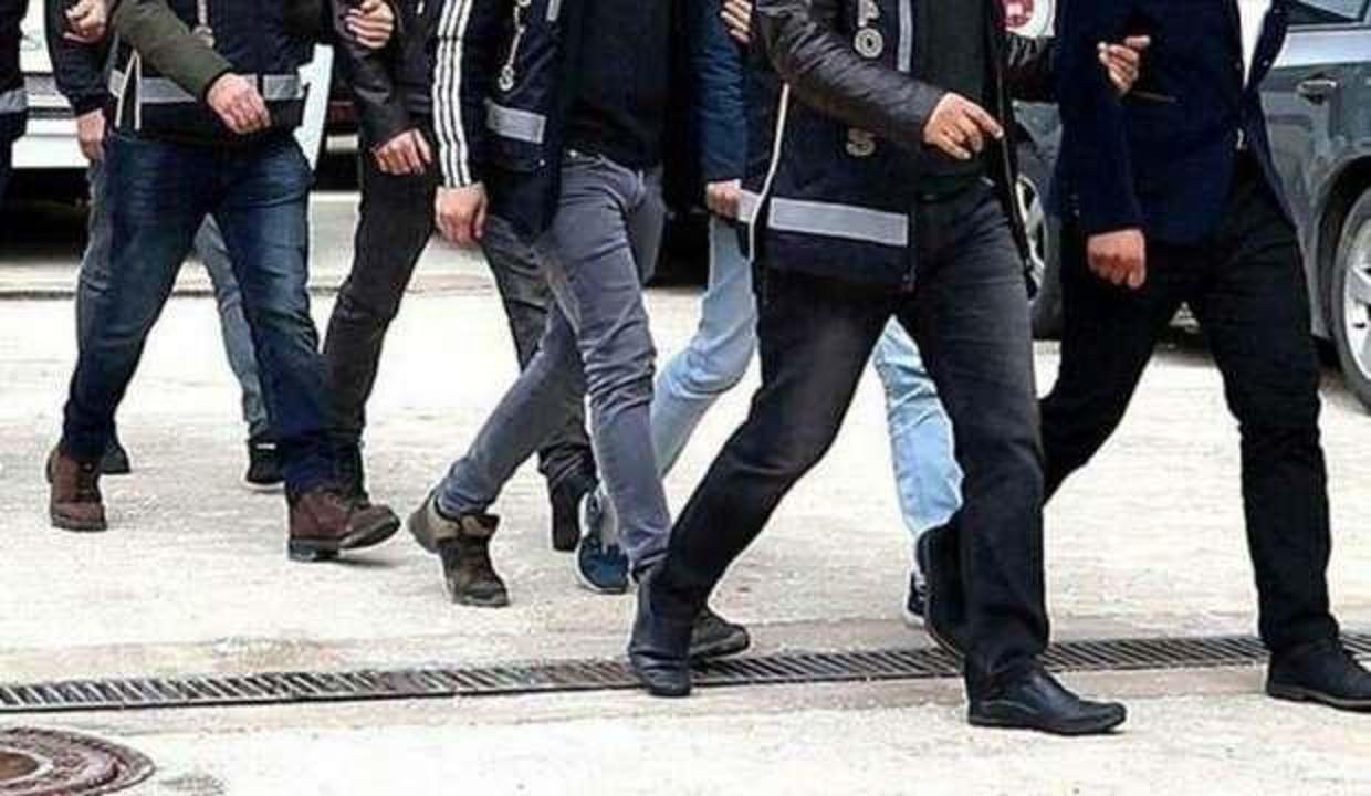 FETÖ'ye İzmir merkezli kritik operasyon