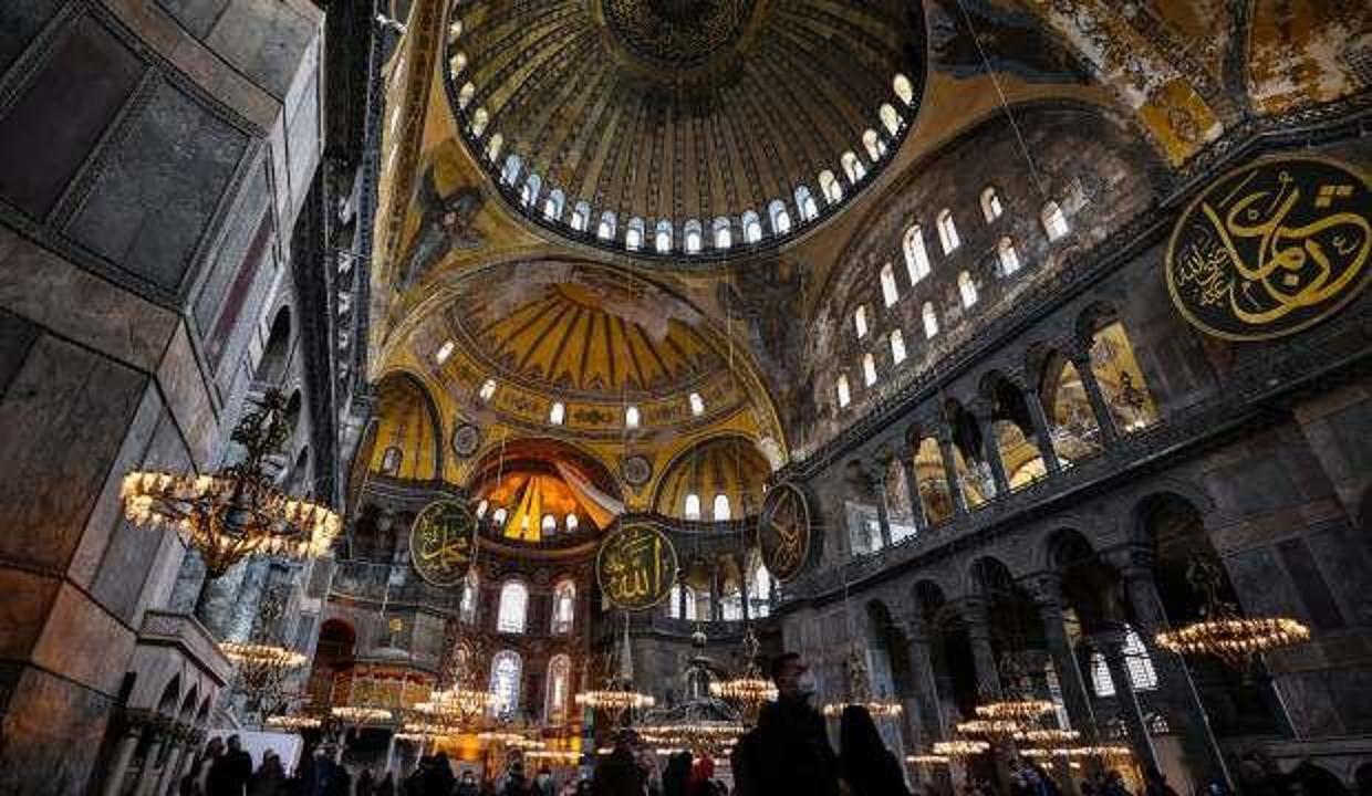Ayasofya'da titiz restorasyon!