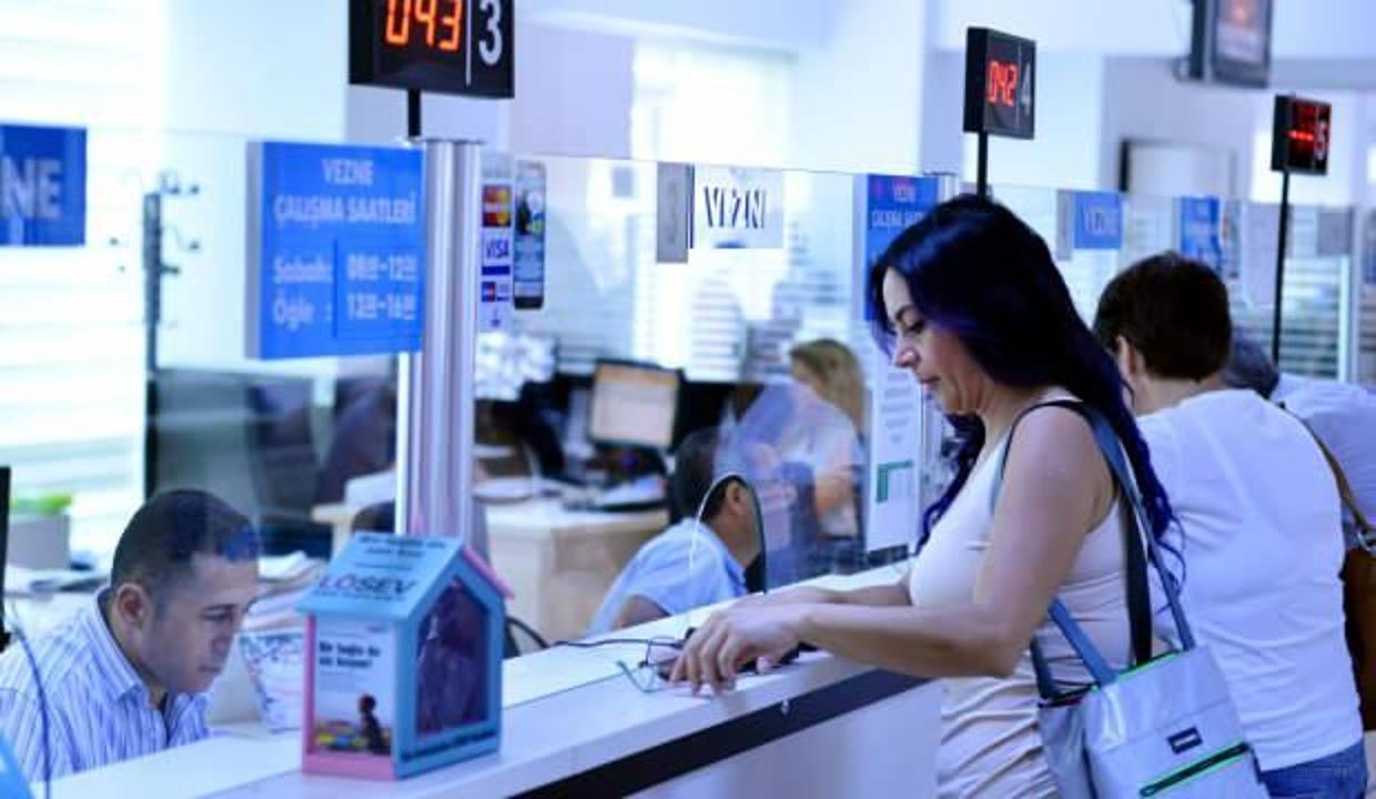 Bankalar tam kapanmada açık mı? Banka çalışma saatleri ve günleri değişti mi?