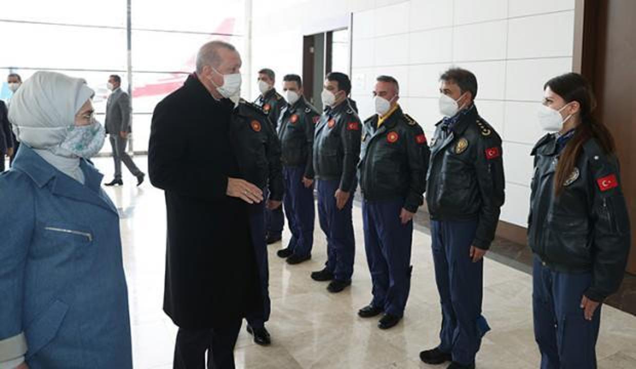Başkan Erdoğan pilotlarla bir araya geldi