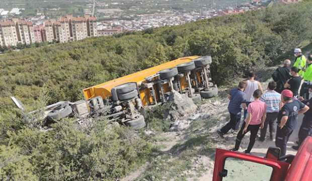 Ormanlık alan çöplüğe döndü
