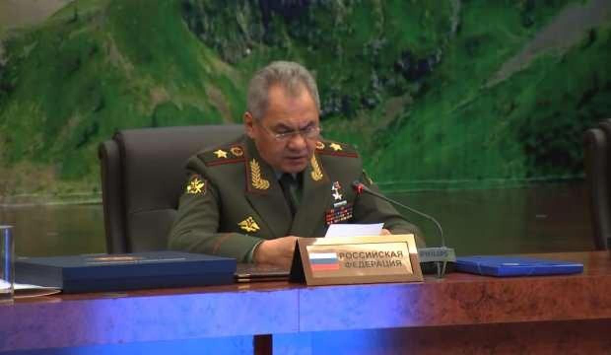 Rusya Savunma Bakanı Şoygu: NATO savaşa hazırlanıyor
