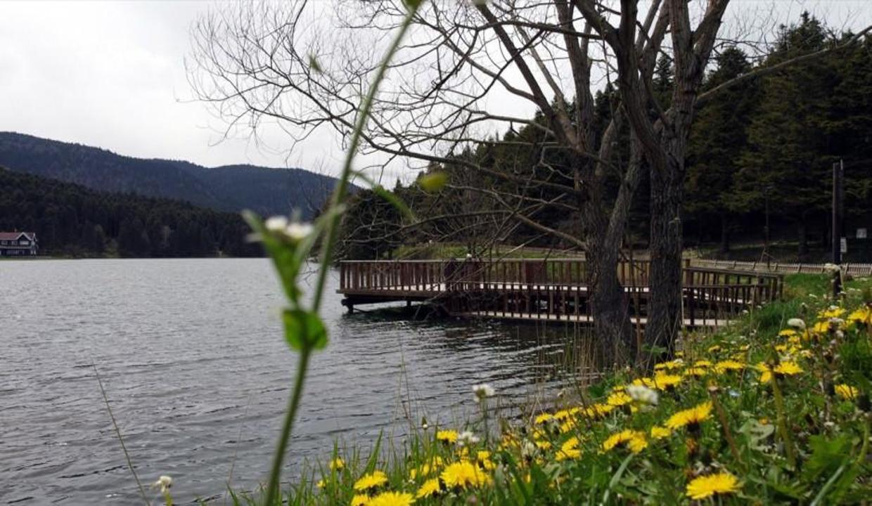 "Tabiatın kalbi" Bolu'da iki mevsim bir arada