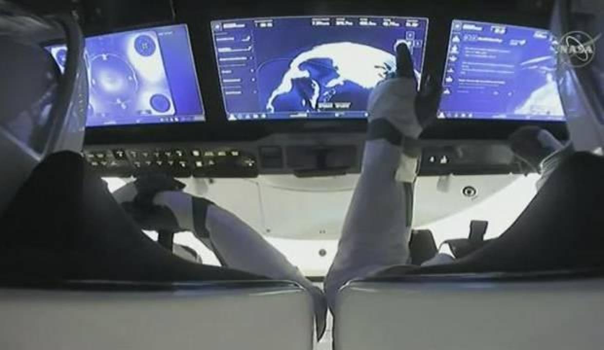 Uzay İstasyonunda görevli 4 astronot dünyaya döndü