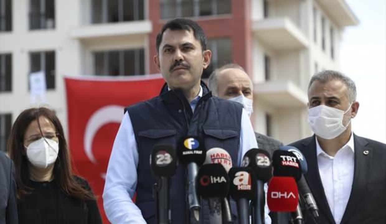 Zeytinburnu'nda çöken binayla ilgili Bakan Kurum'dan açıklama
