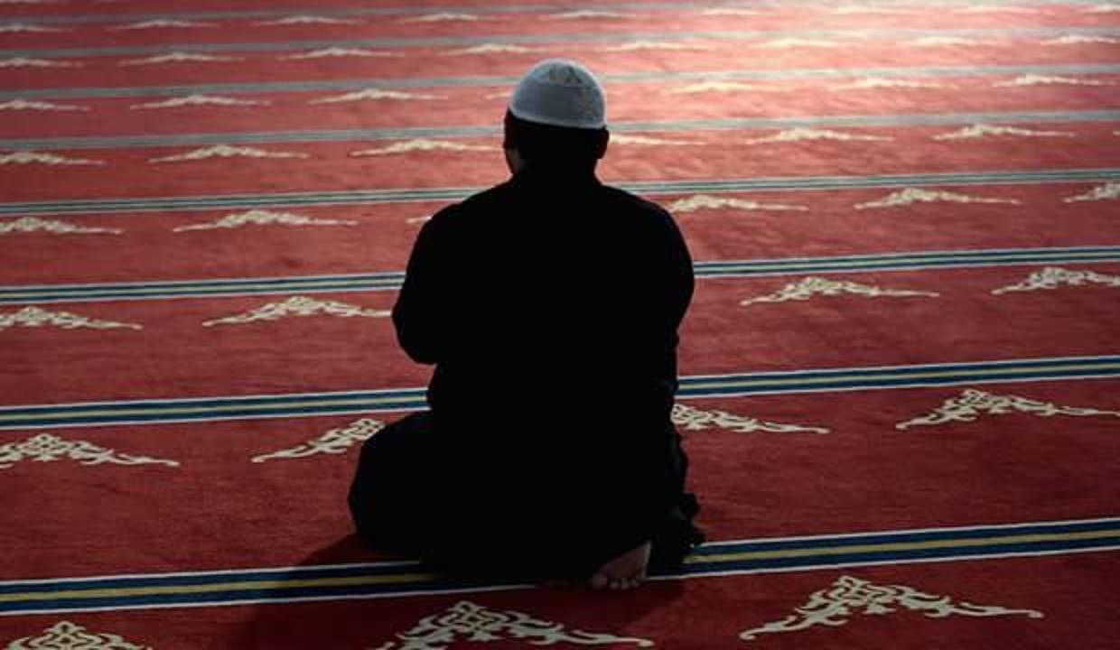 Kadir Gecesi namazı nasıl kılınmalı? Kadir Gecesi ibadetleri, faziletleri ve kılınacak namazlar...