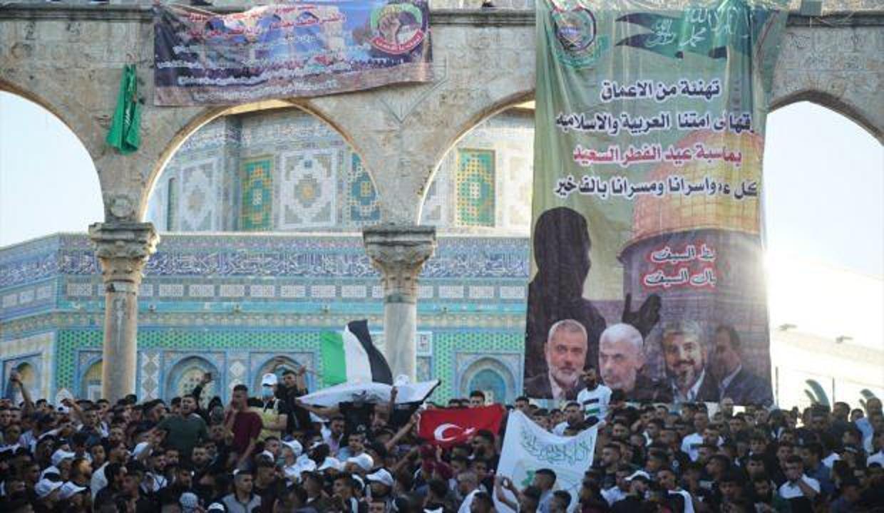 Mescid-i Aksa'da Türk bayrağı dalgalandı