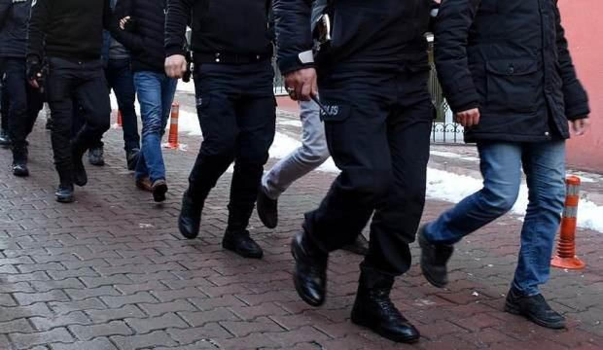 Sahte içki üreten 5 kişi yakalandı