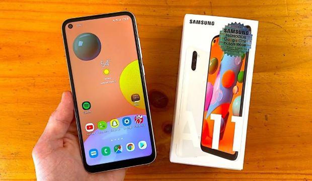 Samsung’un popüler modeline Andorid 11 geldi