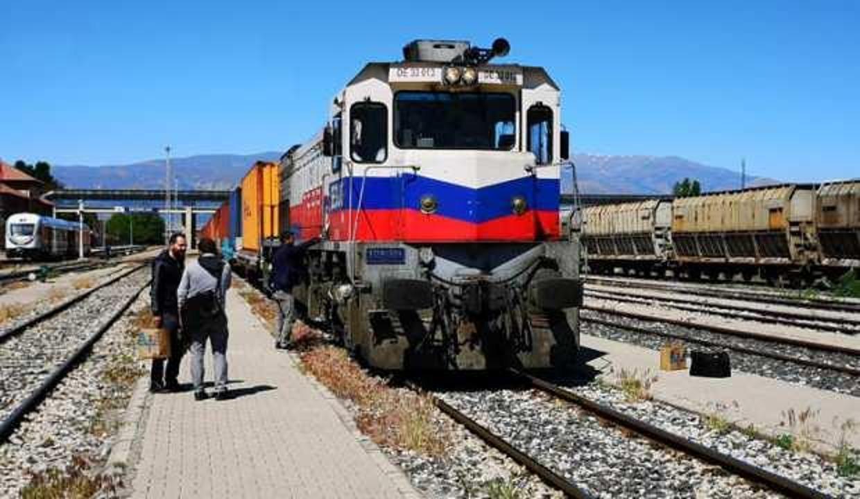 Çin'e gidecek ihracat treni Erzincan'a ulaştı