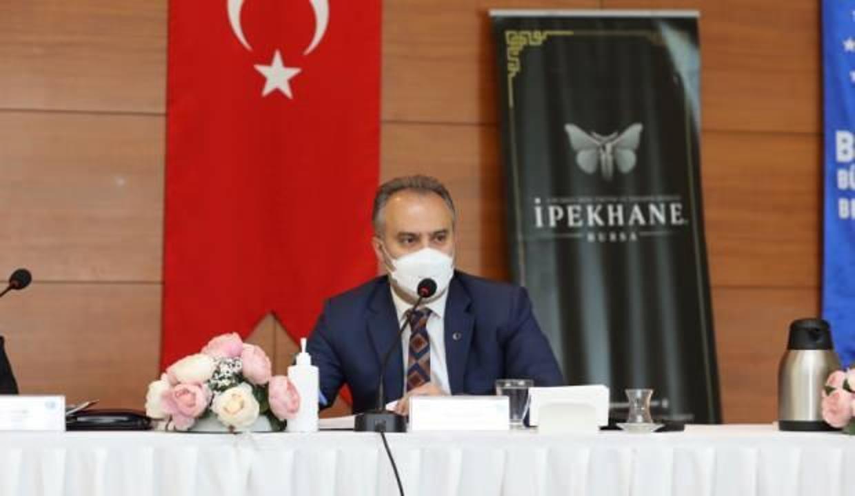 Alinur Aktaş: Hanlar Bölgesi'ndeki dönüşüm kapsamında Boyner binasını da yıkacağız
