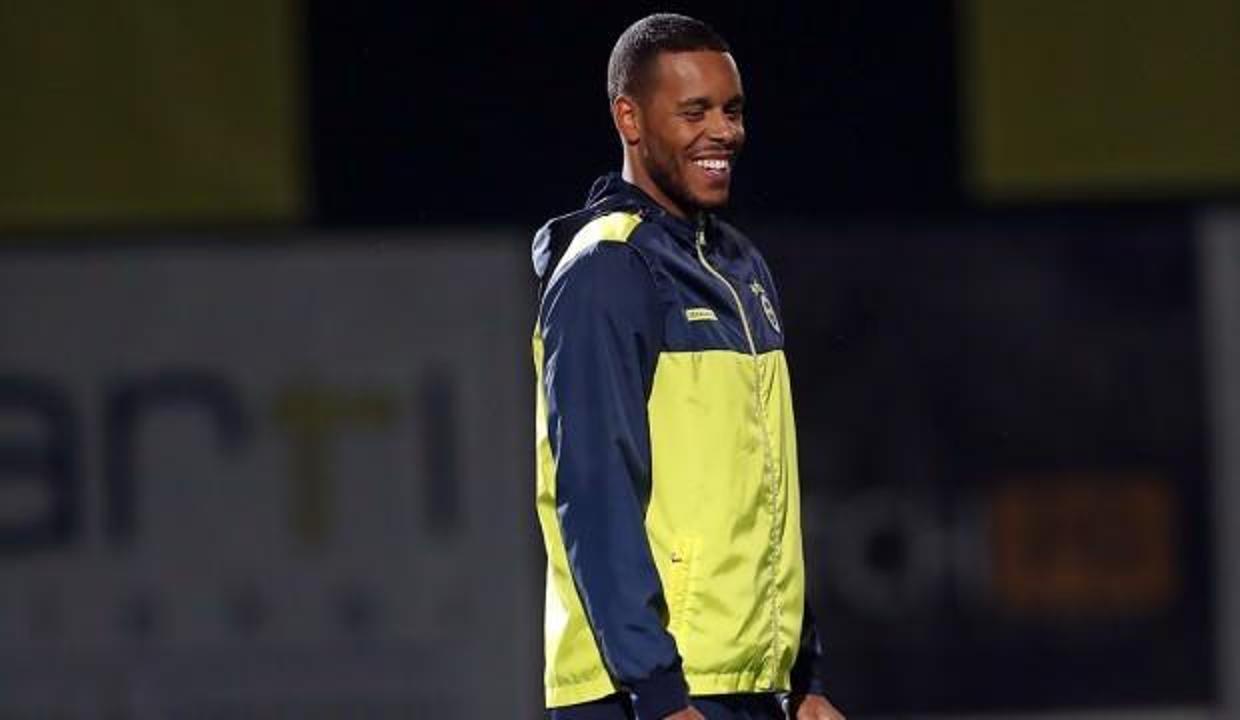 Zanka, Fenerbahçe'de kalmak istiyor