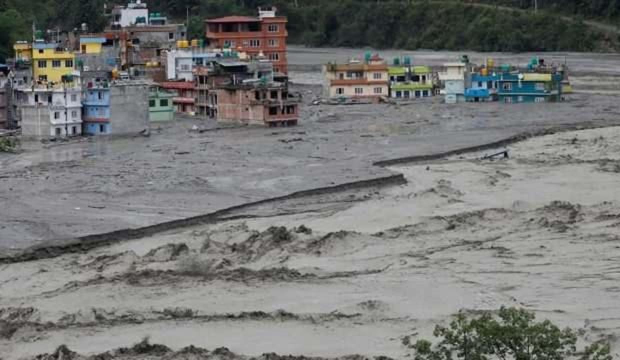 Nepal'deki sellerde ölü sayısı 18'e çıktı