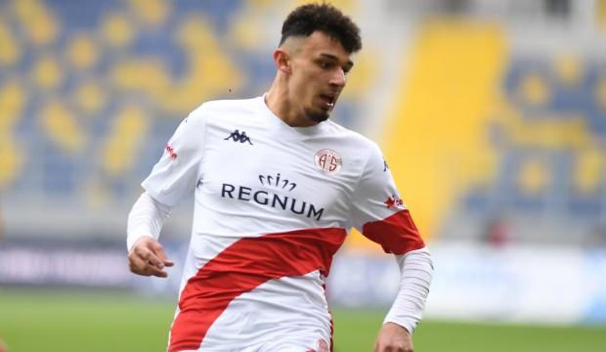Herkes peşindeydi! Beşiktaş'tan sürpriz teklif