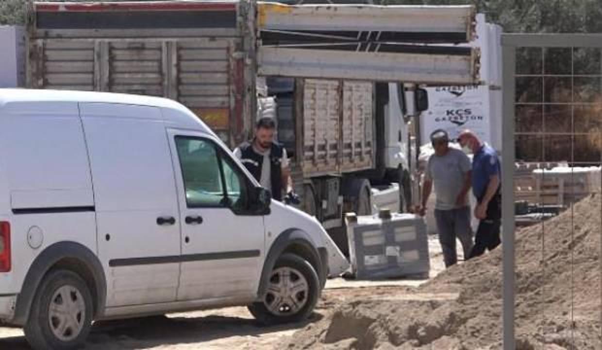 250 kiloluk seramik yüklü paletin altında kalan kamyon şoförü öldü