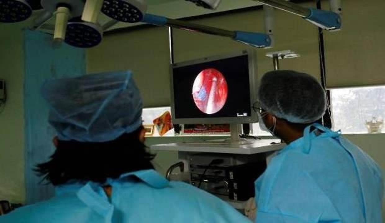 Afganistan'da koronavirüs hastalarında 'kara mantar' görüldü