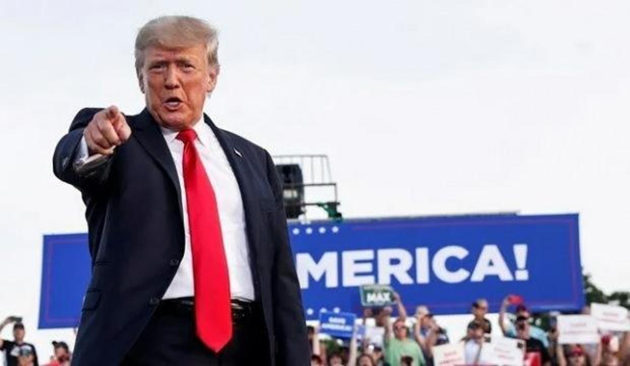 Trump'tan Facebook, Twitter ve YouTube'a dava
