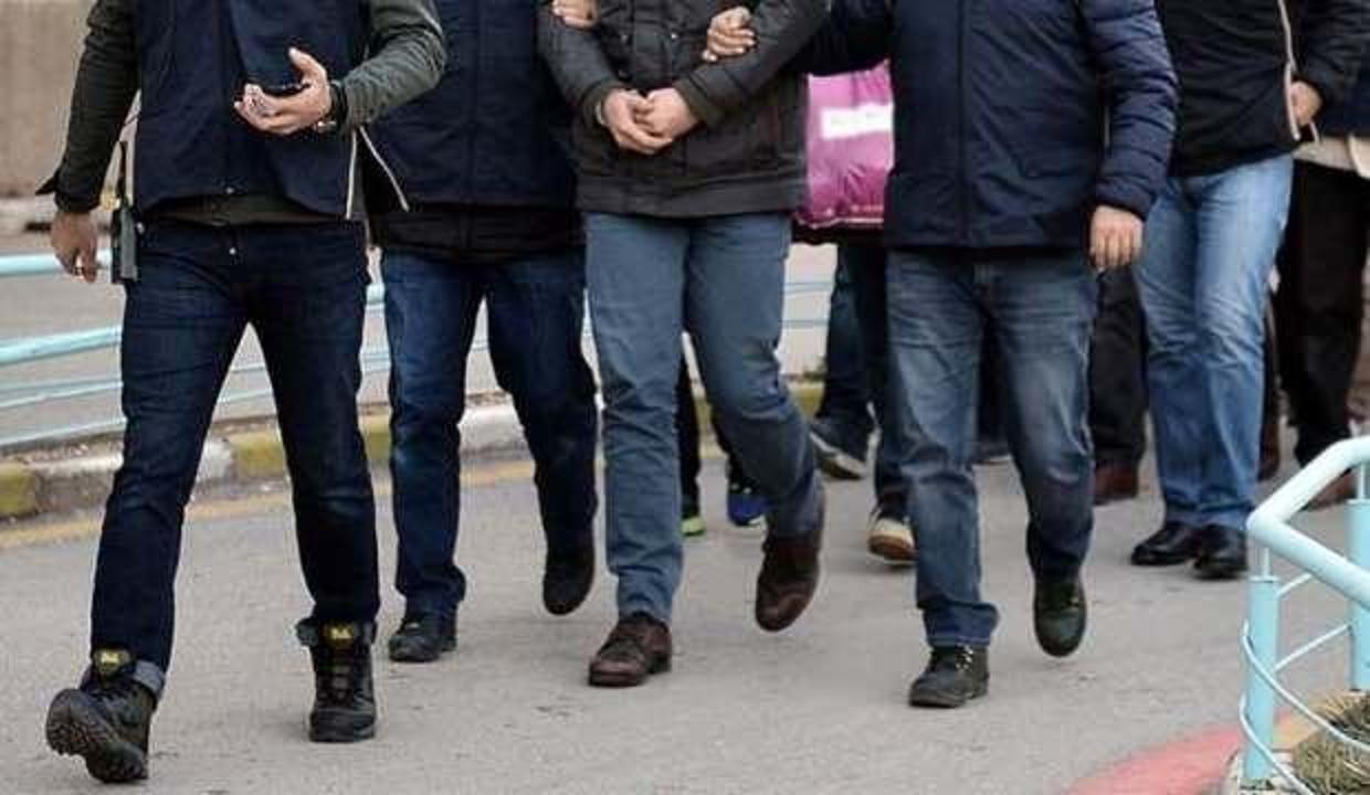 Antalya'da 'tefecilik' operasyonu: 35 gözaltı