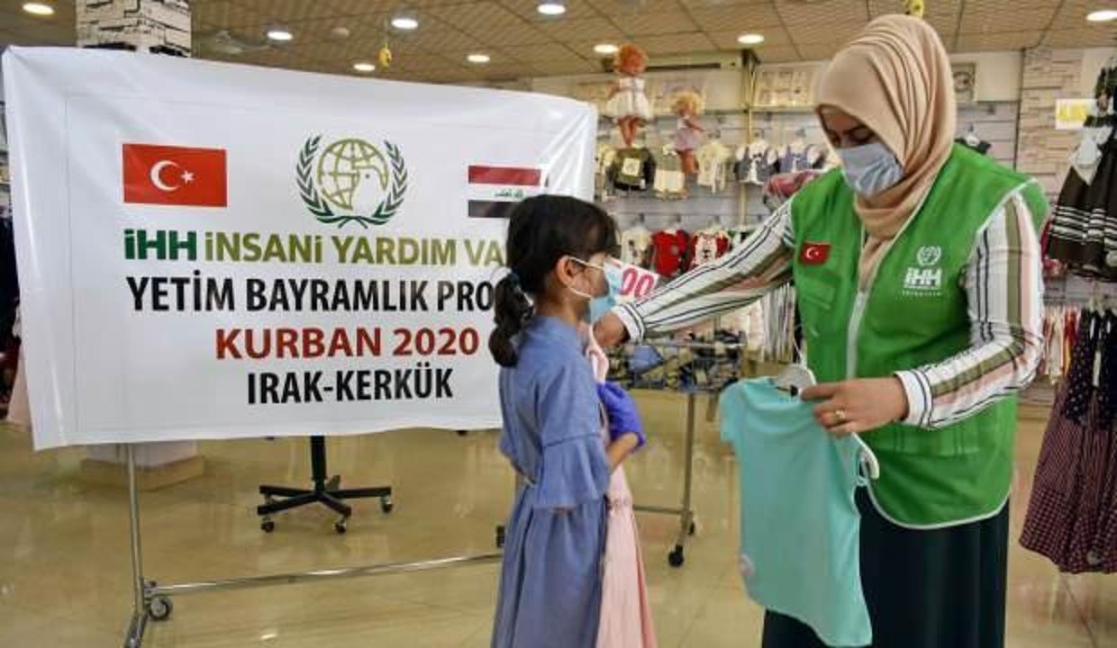İHH'dan 30 ülkede 100 binden fazla yetime hediye