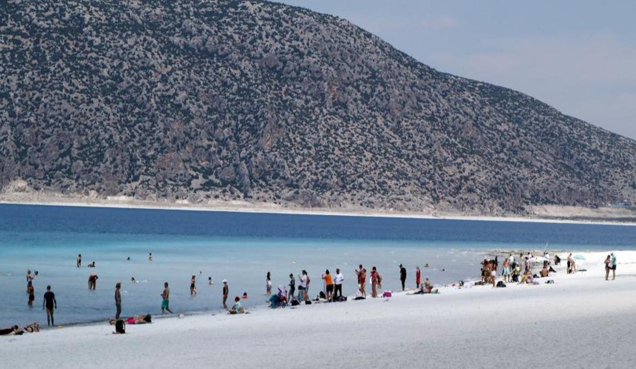 Türkiye'nin Maldivleri 'Salda'ya turist akını