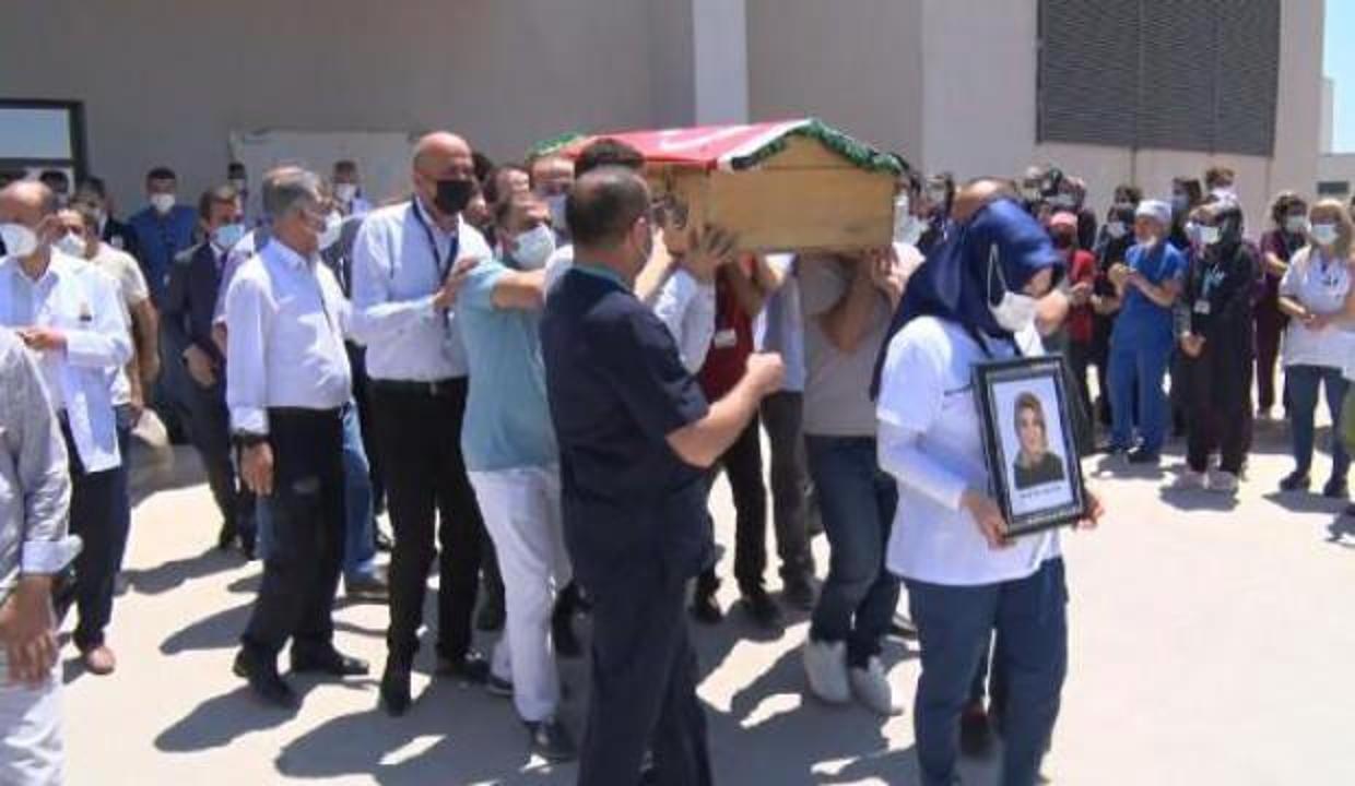 Fatma hemşire, nöbette kalp krizinden hayatını kaybetti