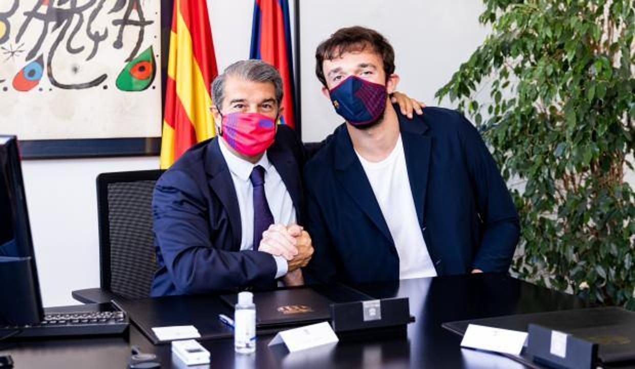 Sertaç Şanlı resmen Barcelona'da